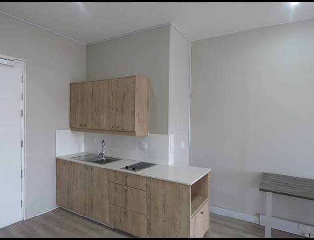 81M² OFFICE TO LET IN PAARDEVLEI